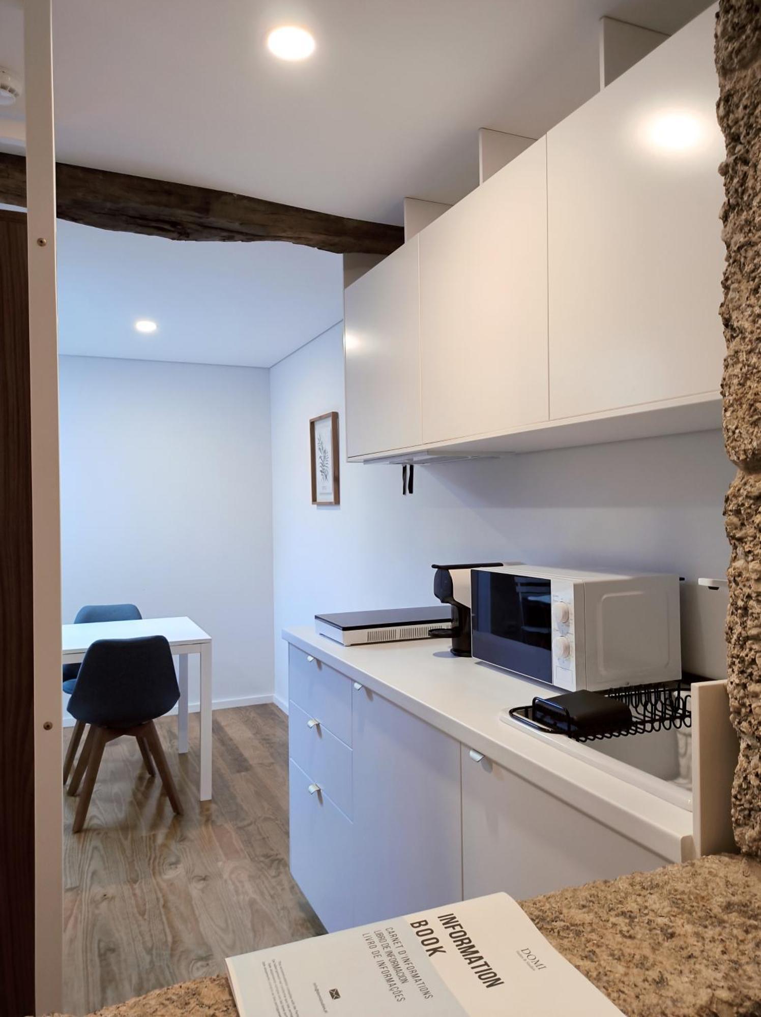 Domi Suites & Studios Guimaraes Luaran gambar