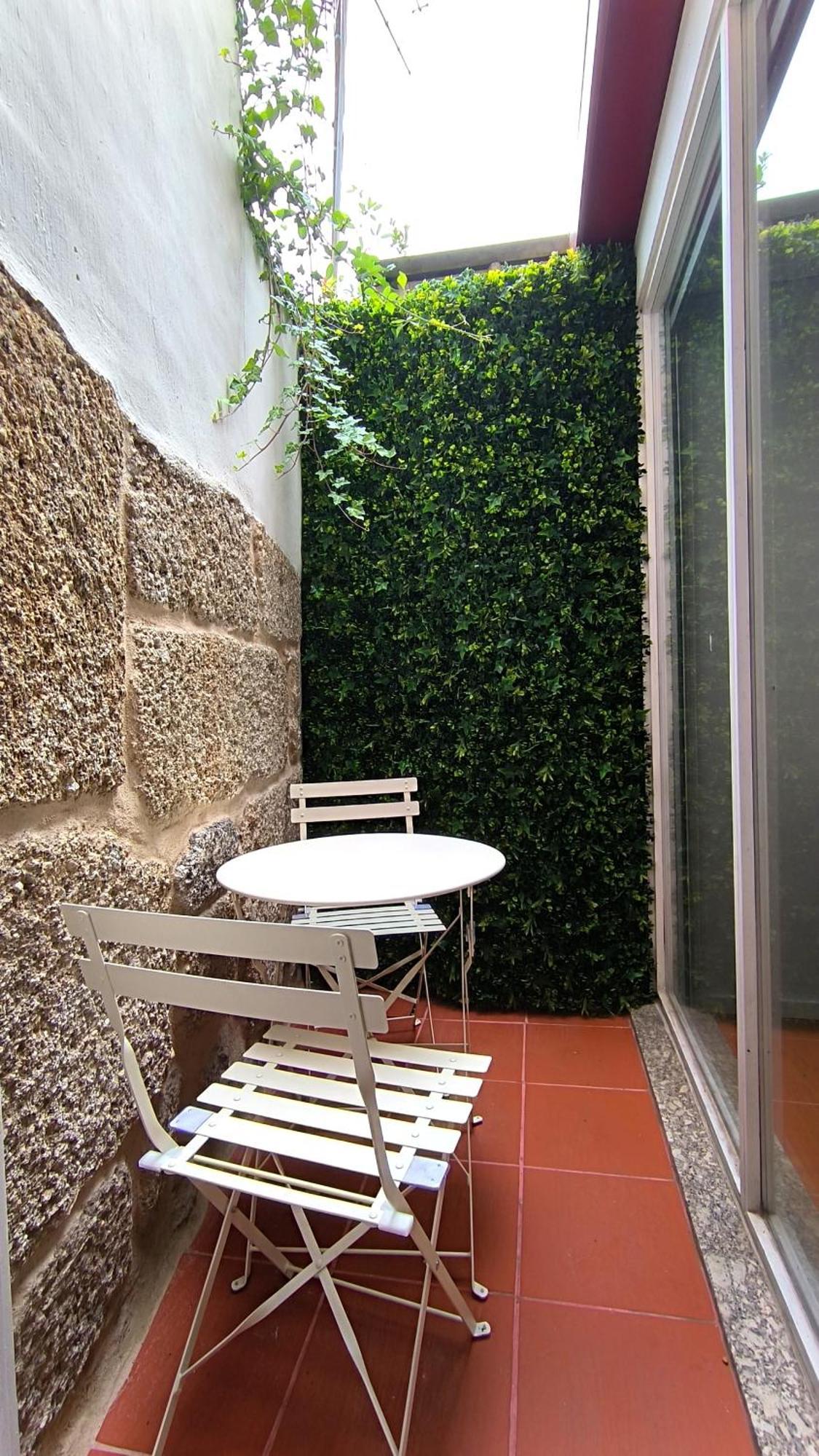 Domi Suites & Studios Guimaraes Luaran gambar