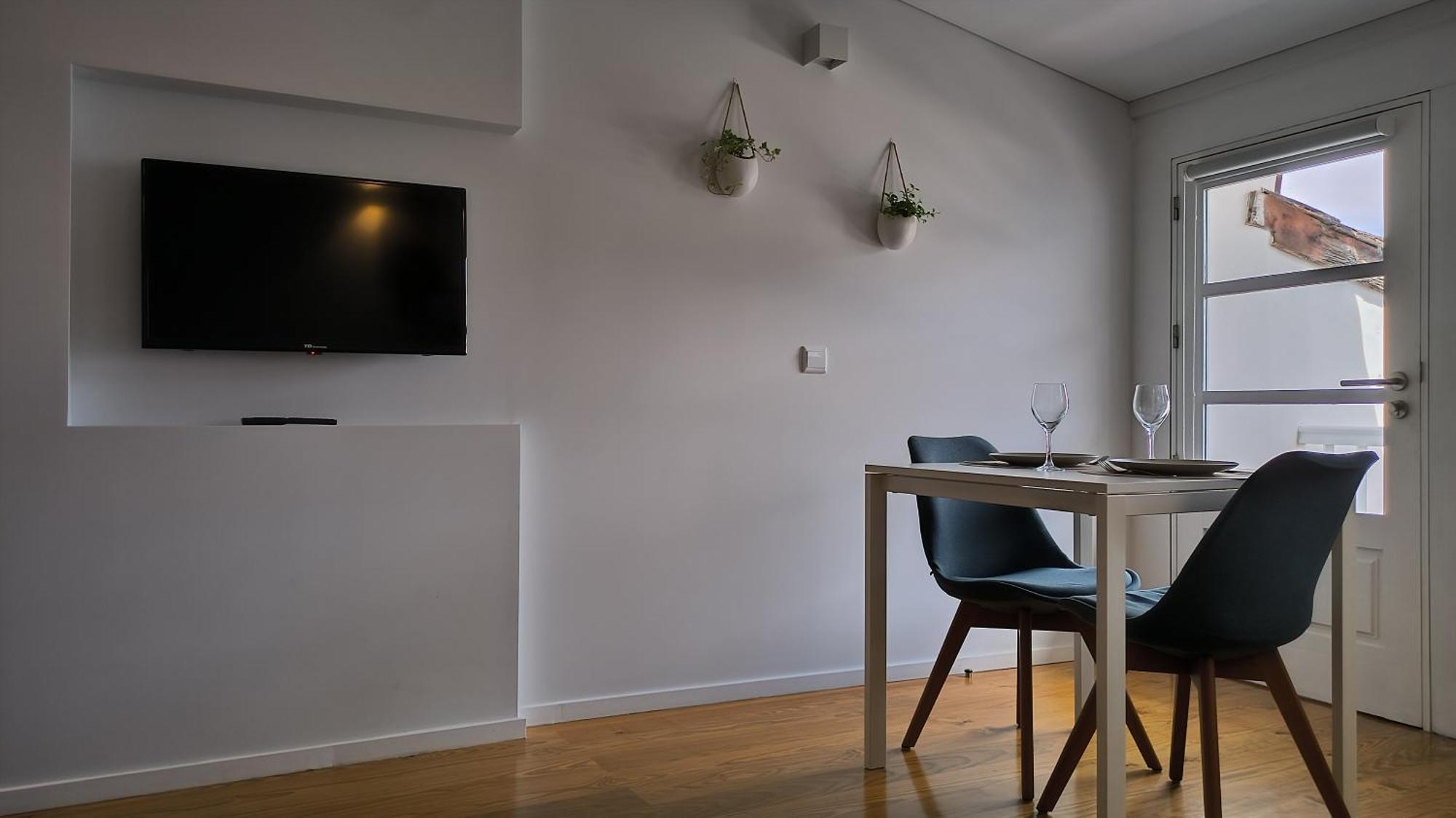 Domi Suites & Studios Guimaraes Luaran gambar